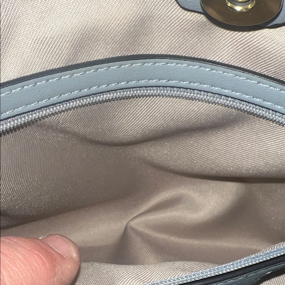 Nine West Elegant Light Blue Handbag - Picture 8 of 9